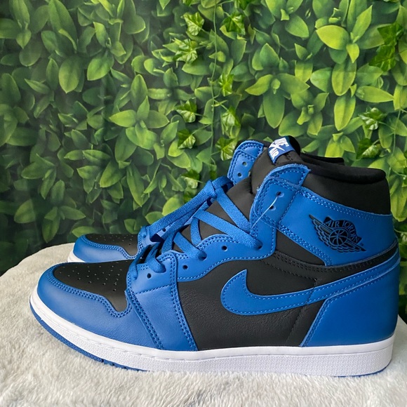 Air Jordan 1 Retro High OG “Dark Marina Blue”. Men’s...